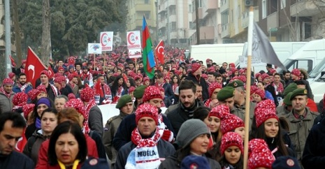 Sarıqamışda Azərbaycan bayrağı ilə yürüş – FOTO
